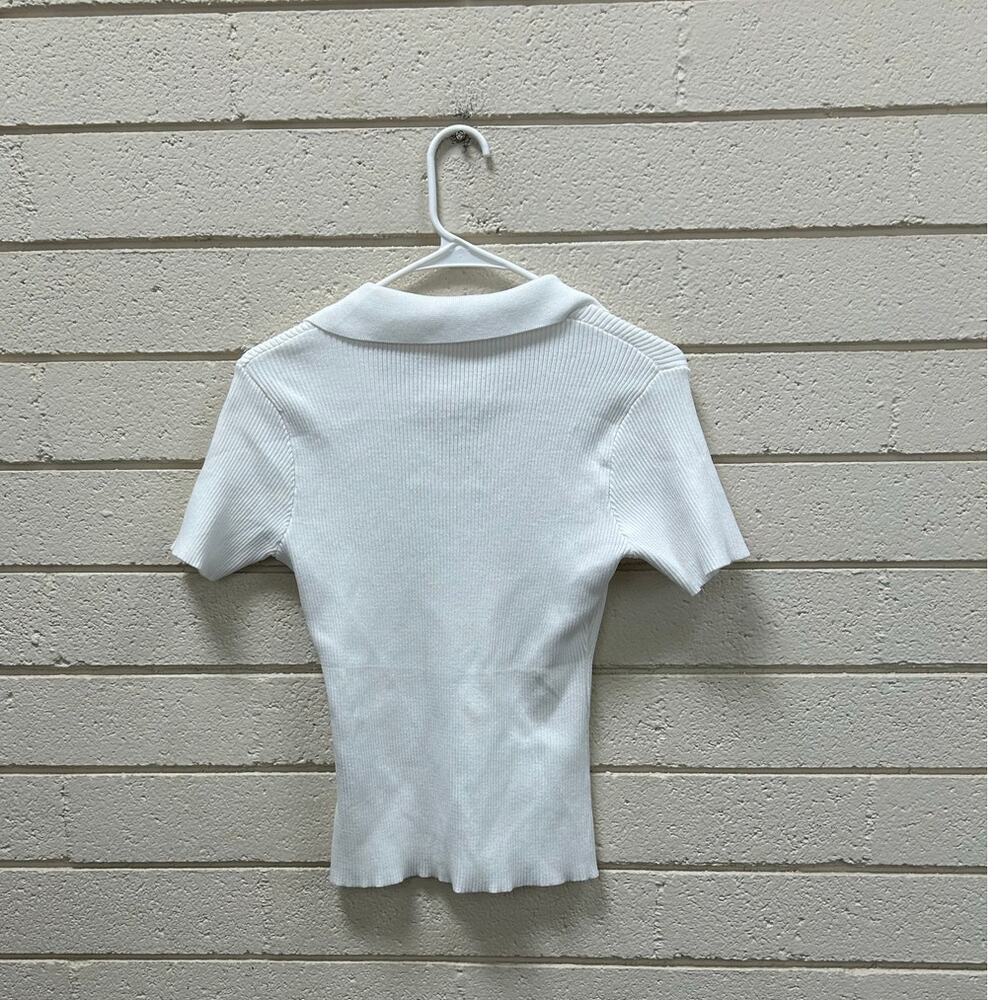 White Collared Ribbed Top size S - Picture 2 of 8